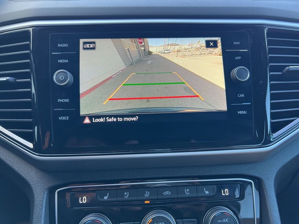 Used 2023 Volkswagen Atlas Cross Sport SEL Premium R-Line image 20