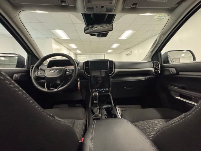 New 2025 Ford Ranger XLT w/ Equipment Group 301A High image 11