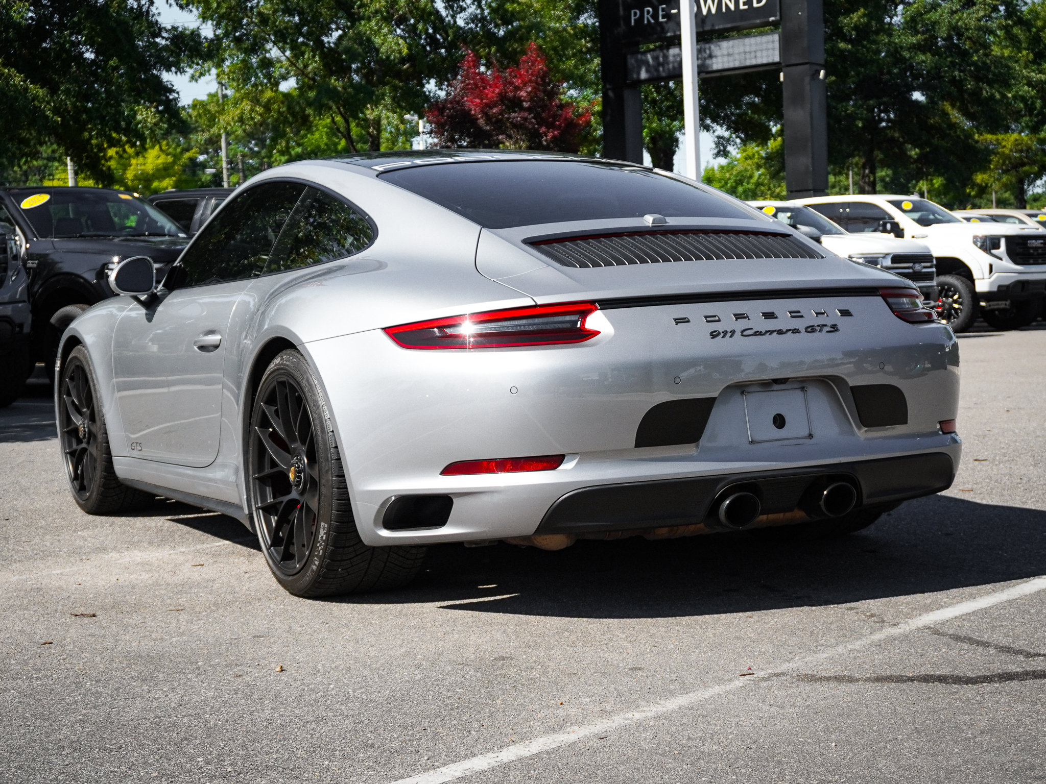 Used 2019 Porsche 911 Carrera GTS RWD image 8
