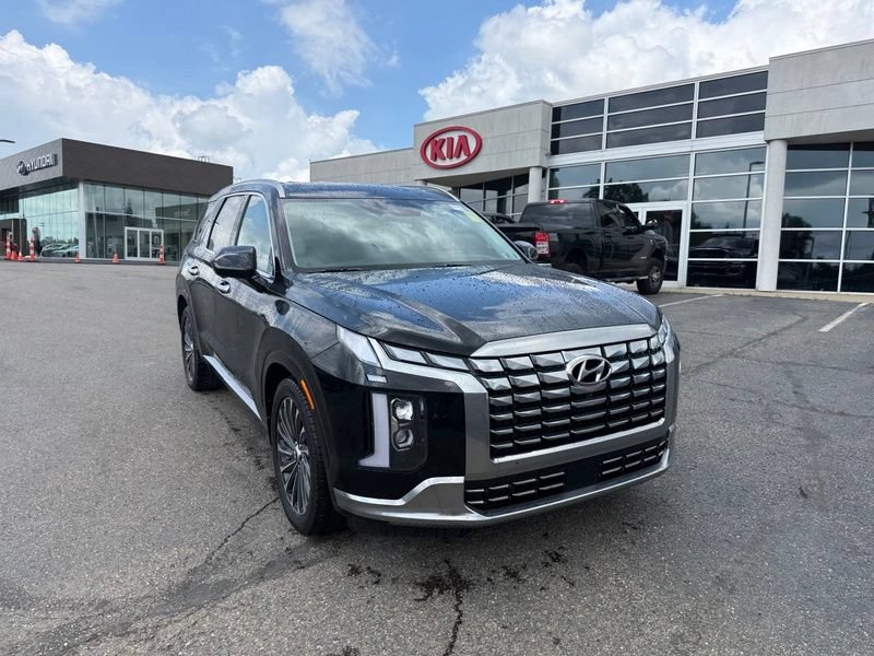 Used 2024 Hyundai Palisade Calligraphy AWD/4WD image 4