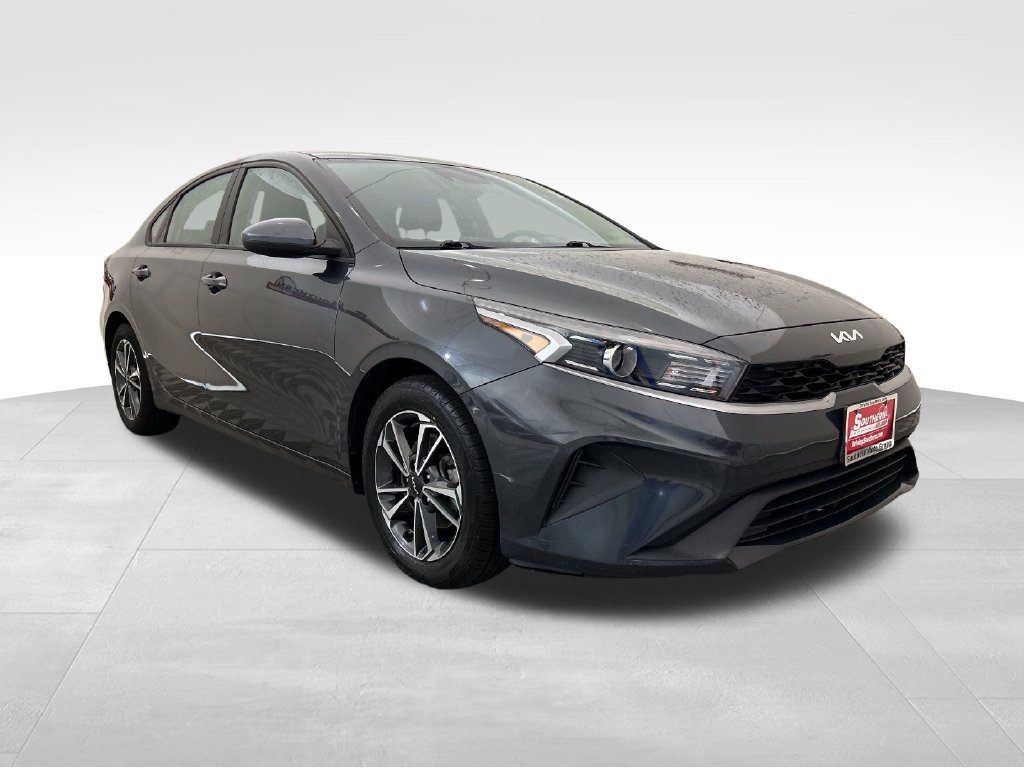 Used 2023 Kia Forte LXS FWD image 8