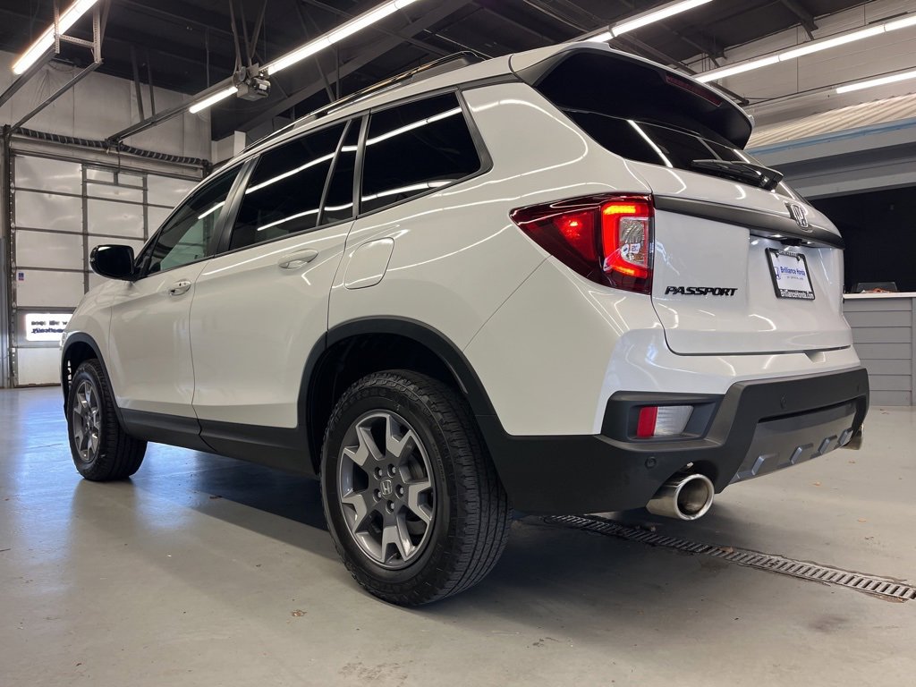 Used 2022 Honda Passport TrailSport image 5
