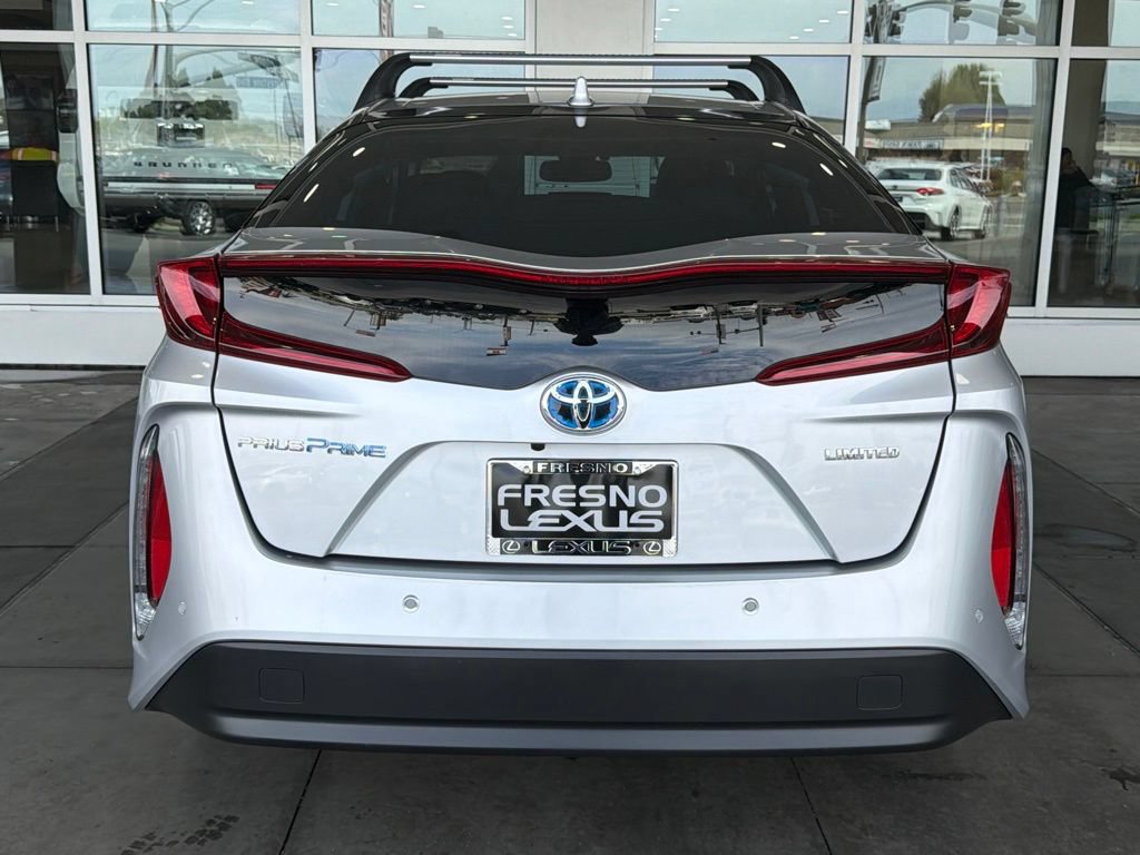 Certified 2020 Toyota Prius Prime Limited FWD image 12