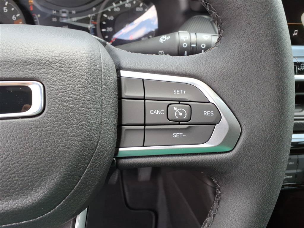 New 2026 Jeep Compass Latitude AWD/4WD image 26
