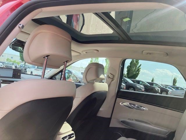 Used 2023 Genesis GV70 2.5T w/ Select Package AWD/4WD image 28