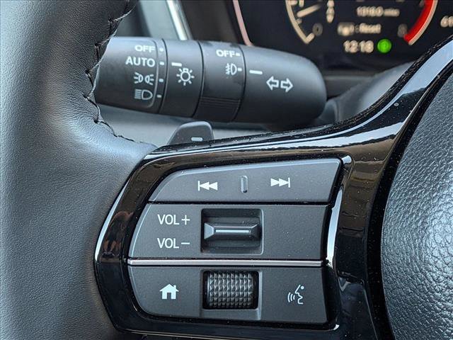 Used 2025 Honda Pilot Touring image 14