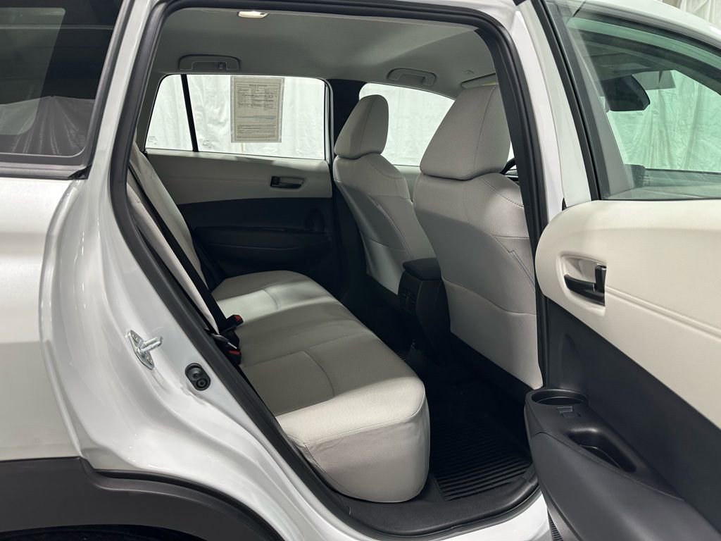 Used 2025 Toyota Corolla Cross L image 50