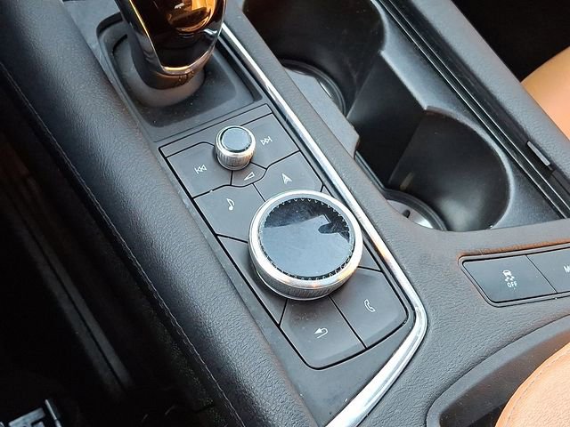 Certified 2024 Cadillac XT5 Premium Luxury image 18