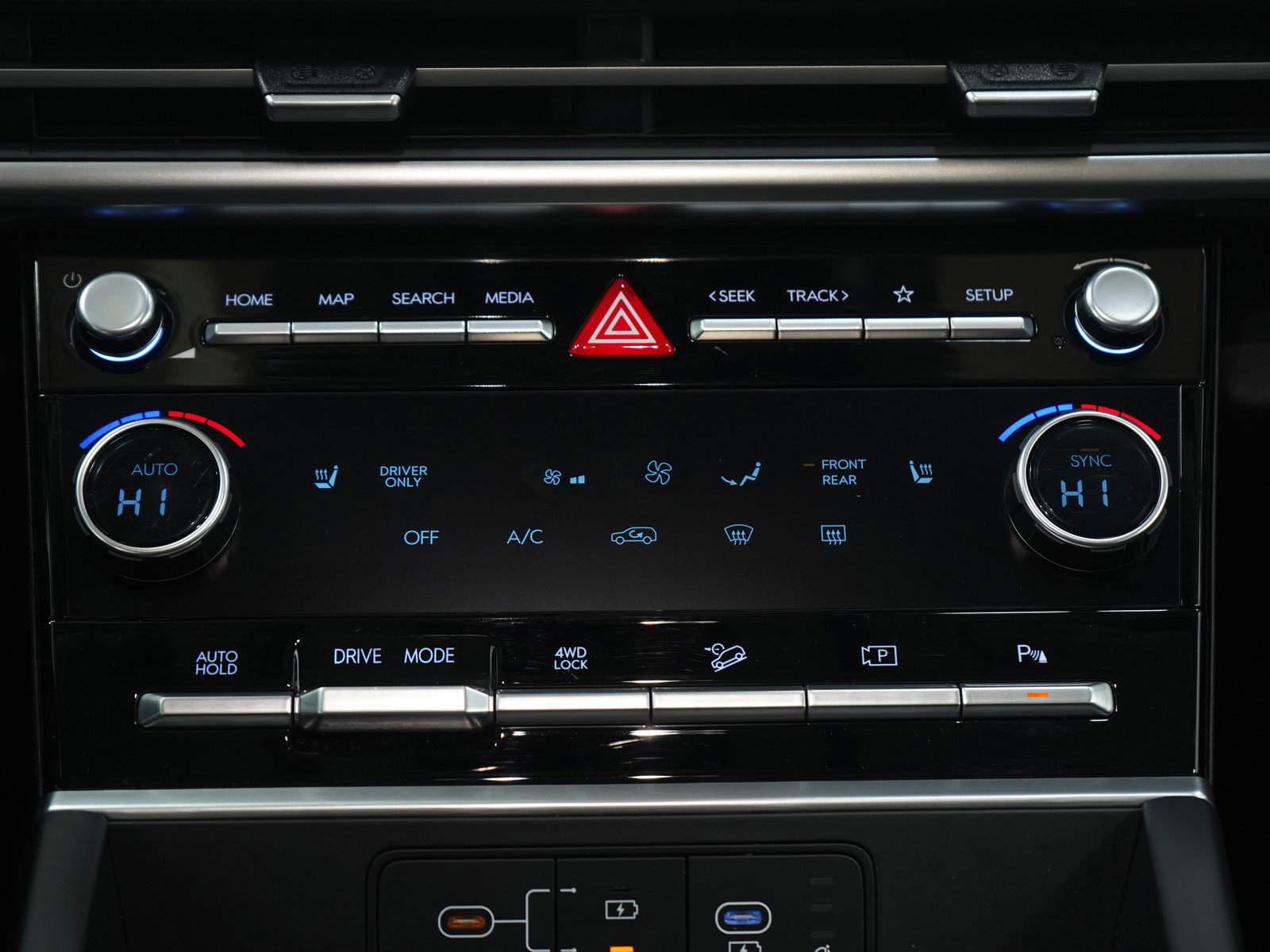 Used 2025 Hyundai Santa Fe SEL image 22