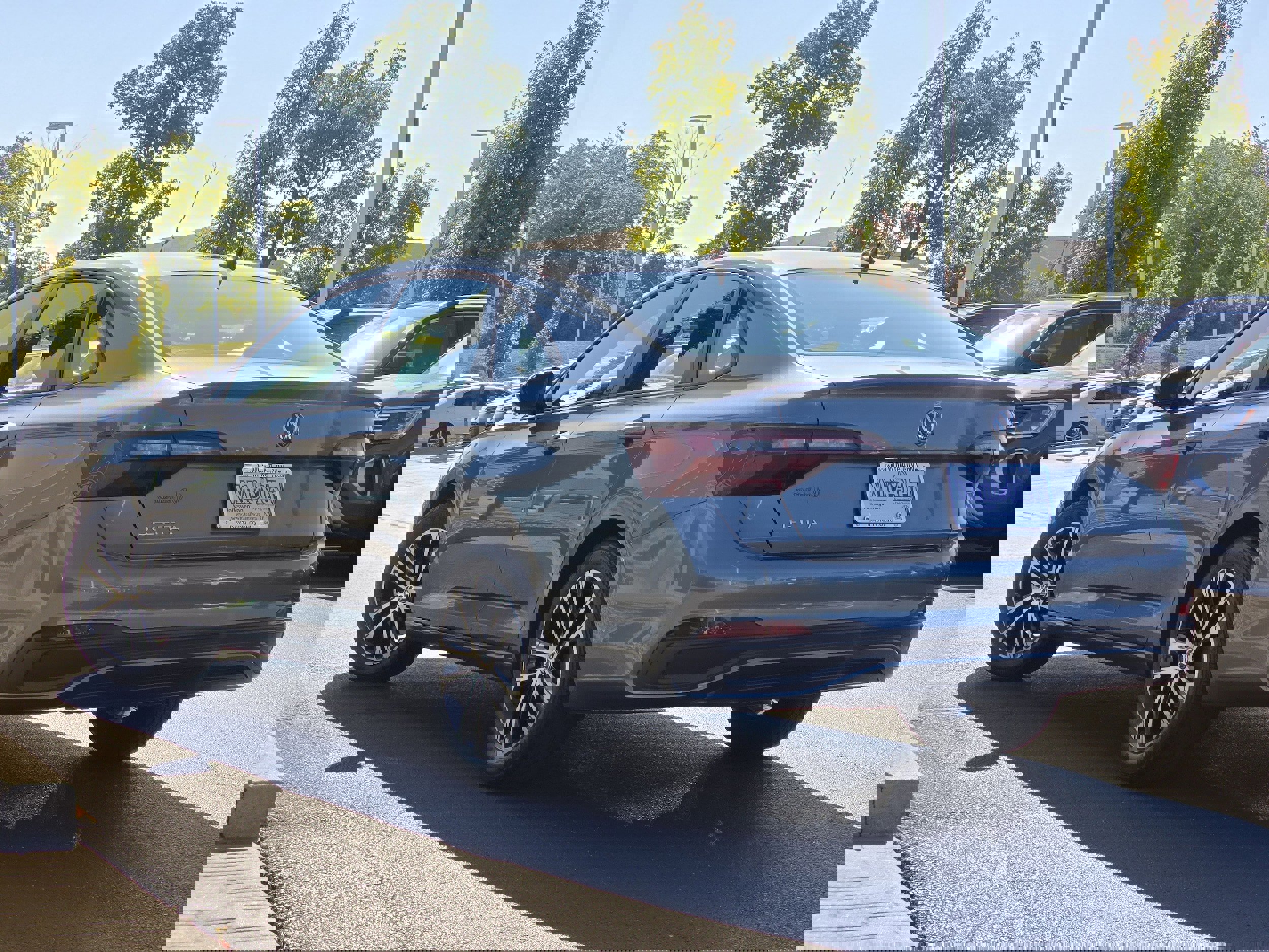 Used 2023 Volkswagen Jetta Sport image 19