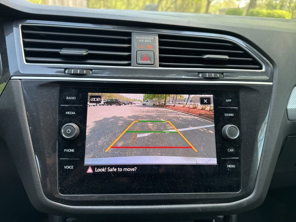 Used 2024 Volkswagen Tiguan S image 14