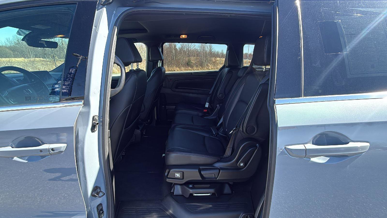 Used 2025 Honda Odyssey Sport-L image 23