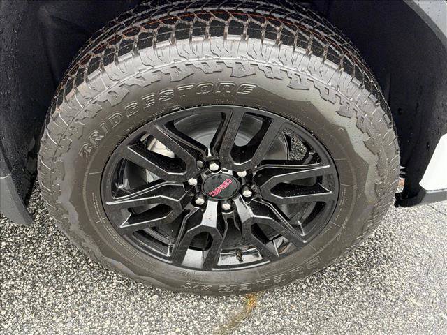 New 2026 GMC Sierra 1500 Elevation w/ Elevation Premium Package AWD/4WD image 14