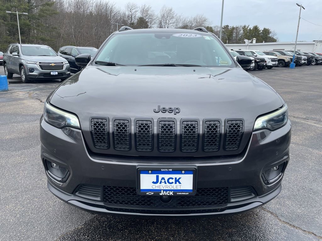 Used 2023 Jeep Cherokee Altitude Lux w/ Lux Elite Package AWD/4WD image 2