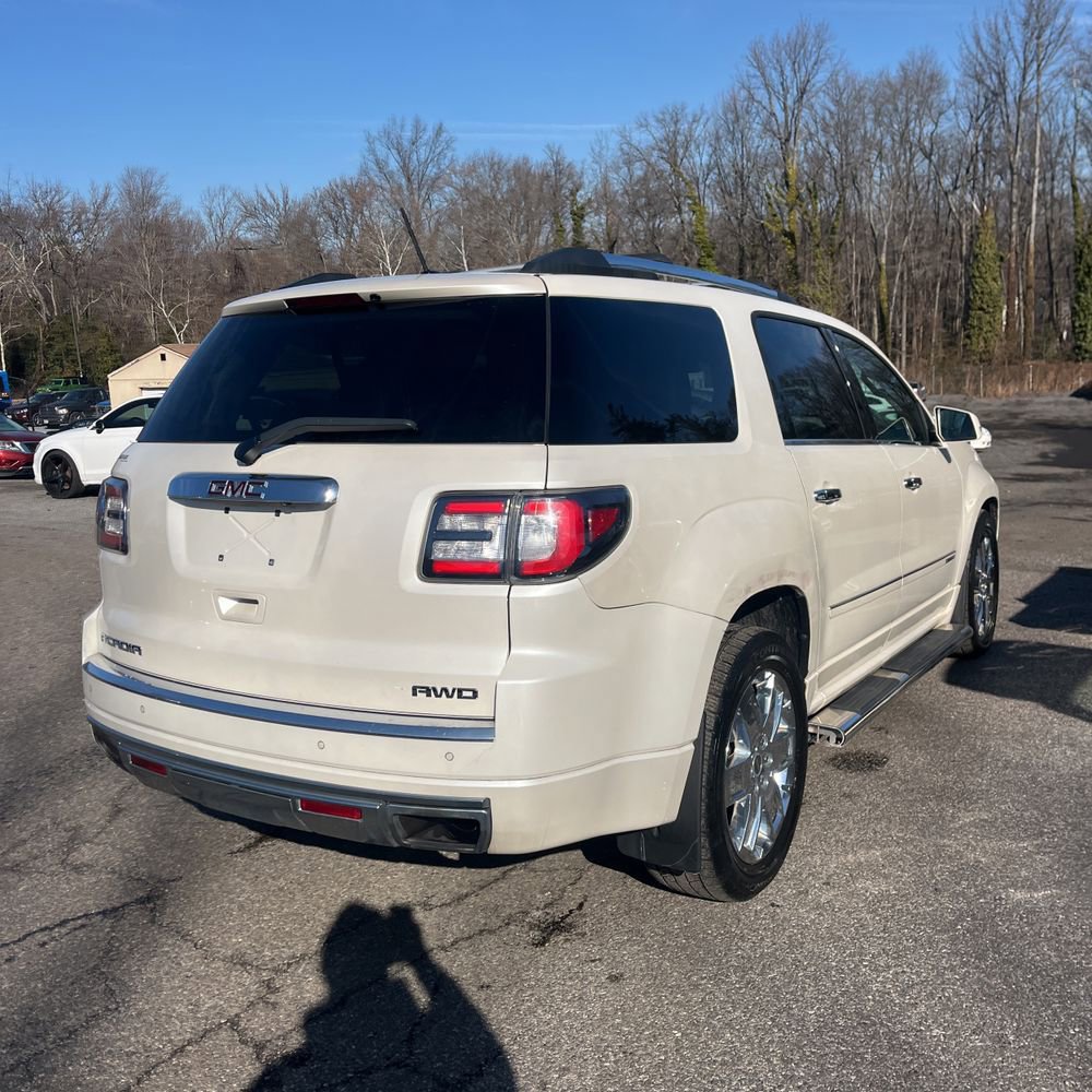 Used 2015 GMC Acadia Denali image 3