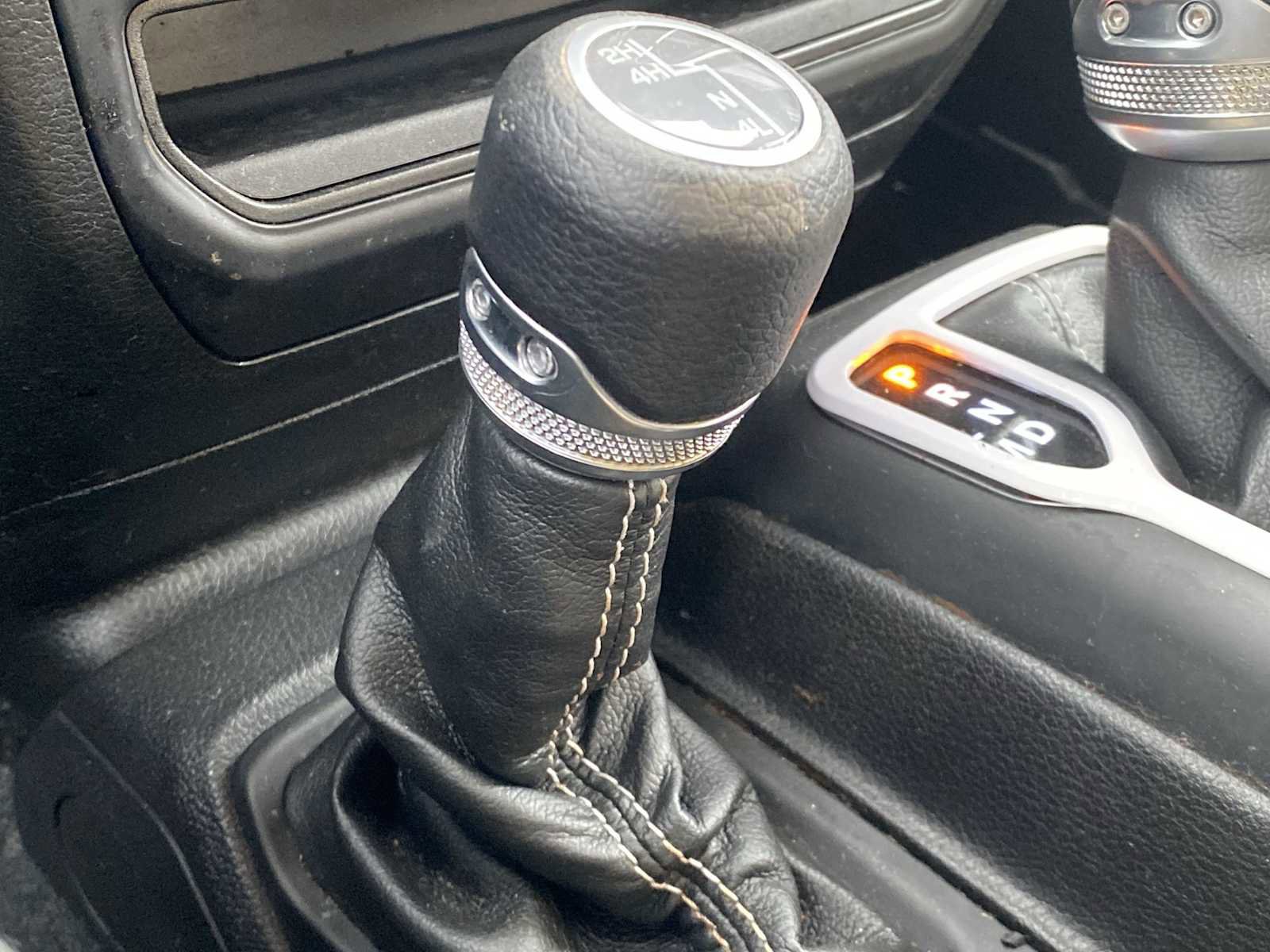 Used 2018 Jeep Wrangler Unlimited Sahara image 20