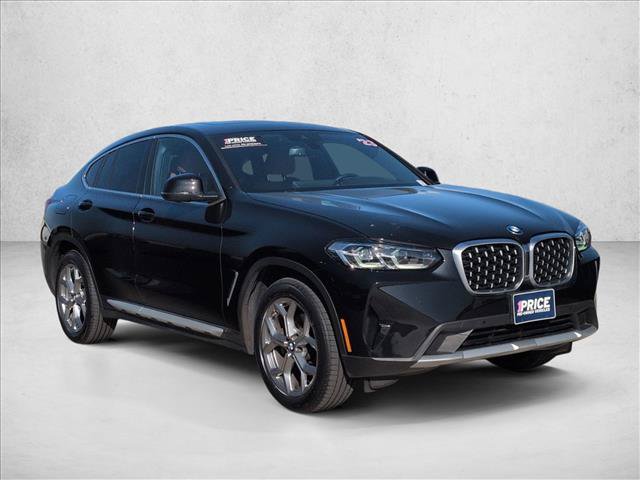 Used 2023 BMW X4 xDrive30i w/ Premium Package AWD/4WD image 3