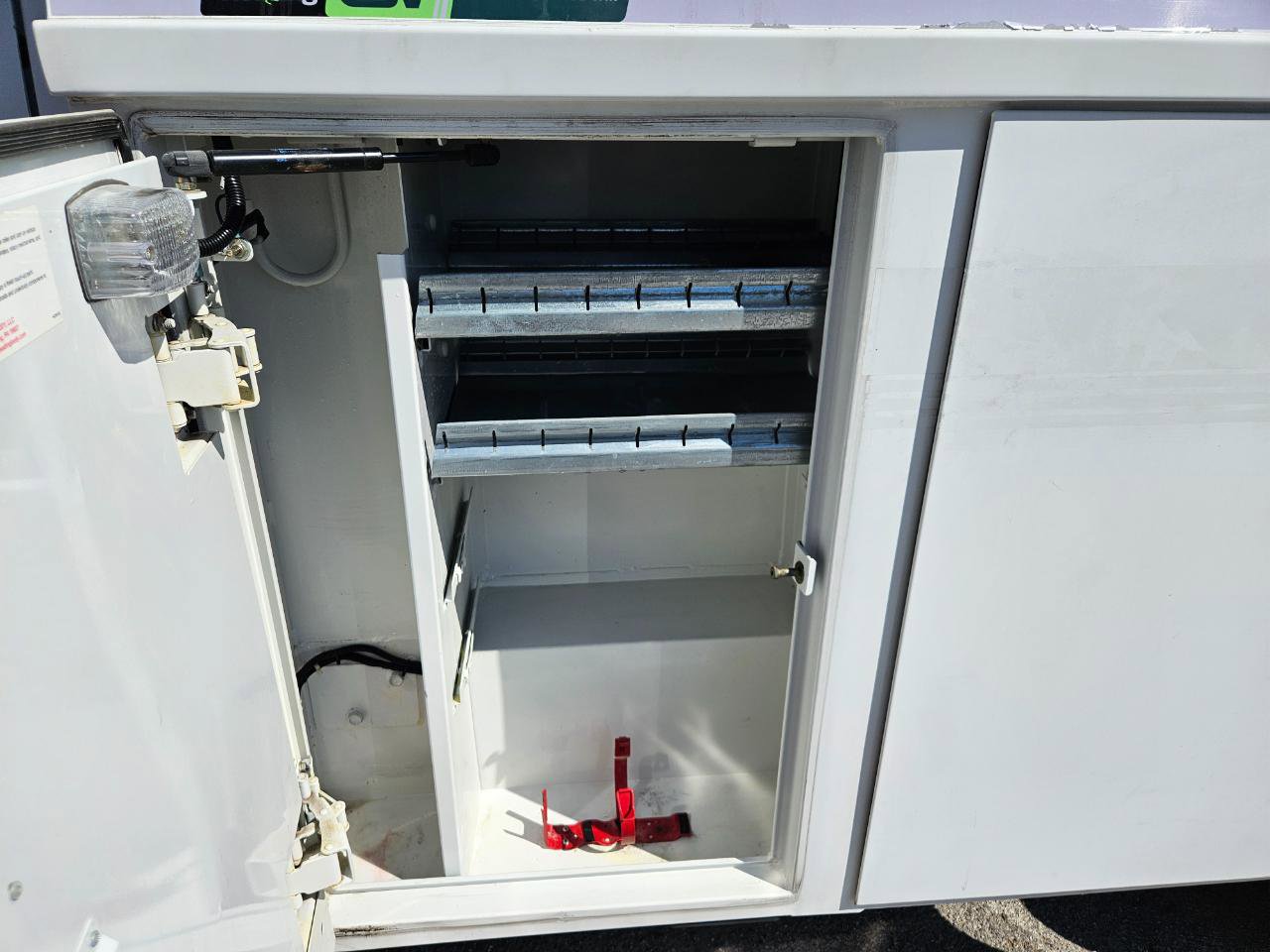 Used 2012 Ford E-350 and Econoline 350 Super Duty w/ PWR Locks & Windows Group image 29