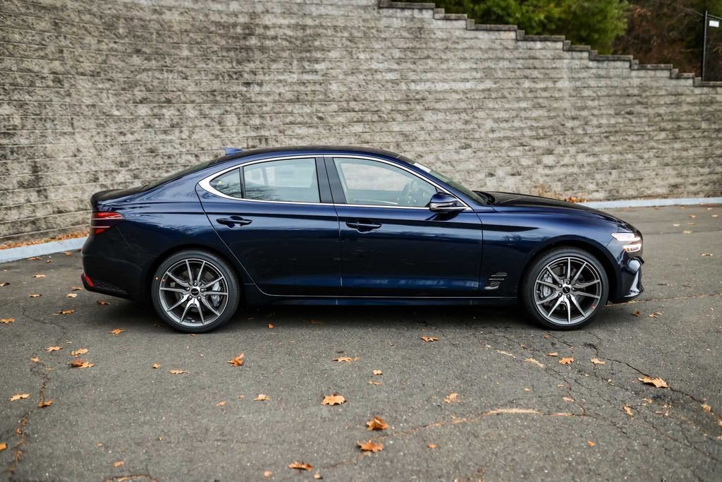 New 2026 Genesis G70 2.5T image 2