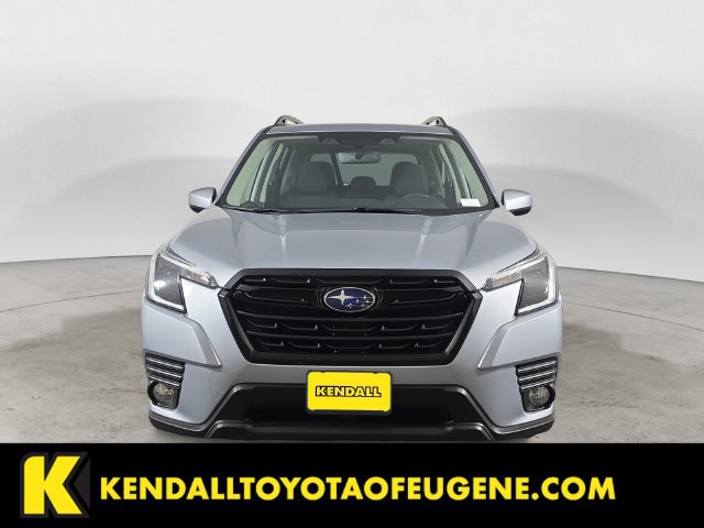 Used 2023 Subaru Forester Premium AWD/4WD image 2