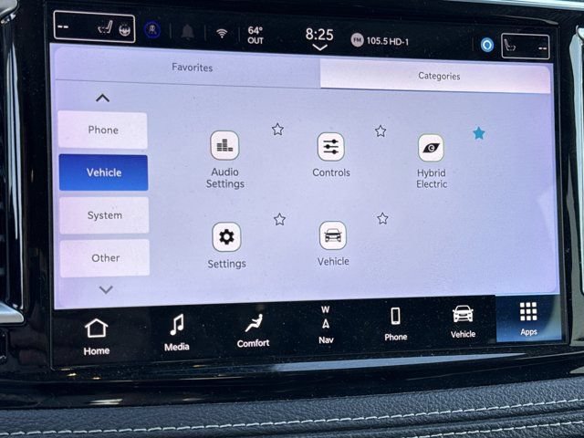 Used 2024 Chrysler Pacifica Limited FWD image 32