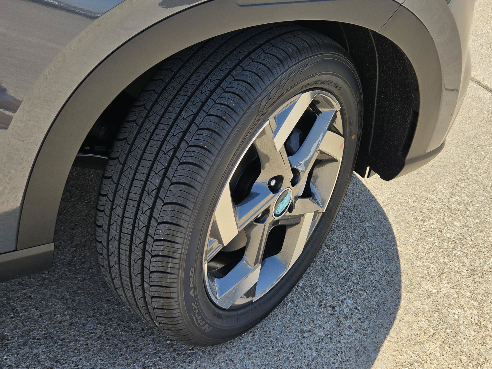 New 2026 Hyundai Venue SEL FWD image 6