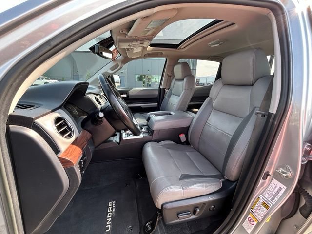 Used 2019 Toyota Tundra Limited w/ Limited Premium Package AWD/4WD image 29