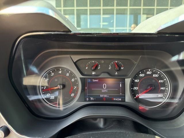 Used 2023 Chevrolet Camaro LT RWD image 10