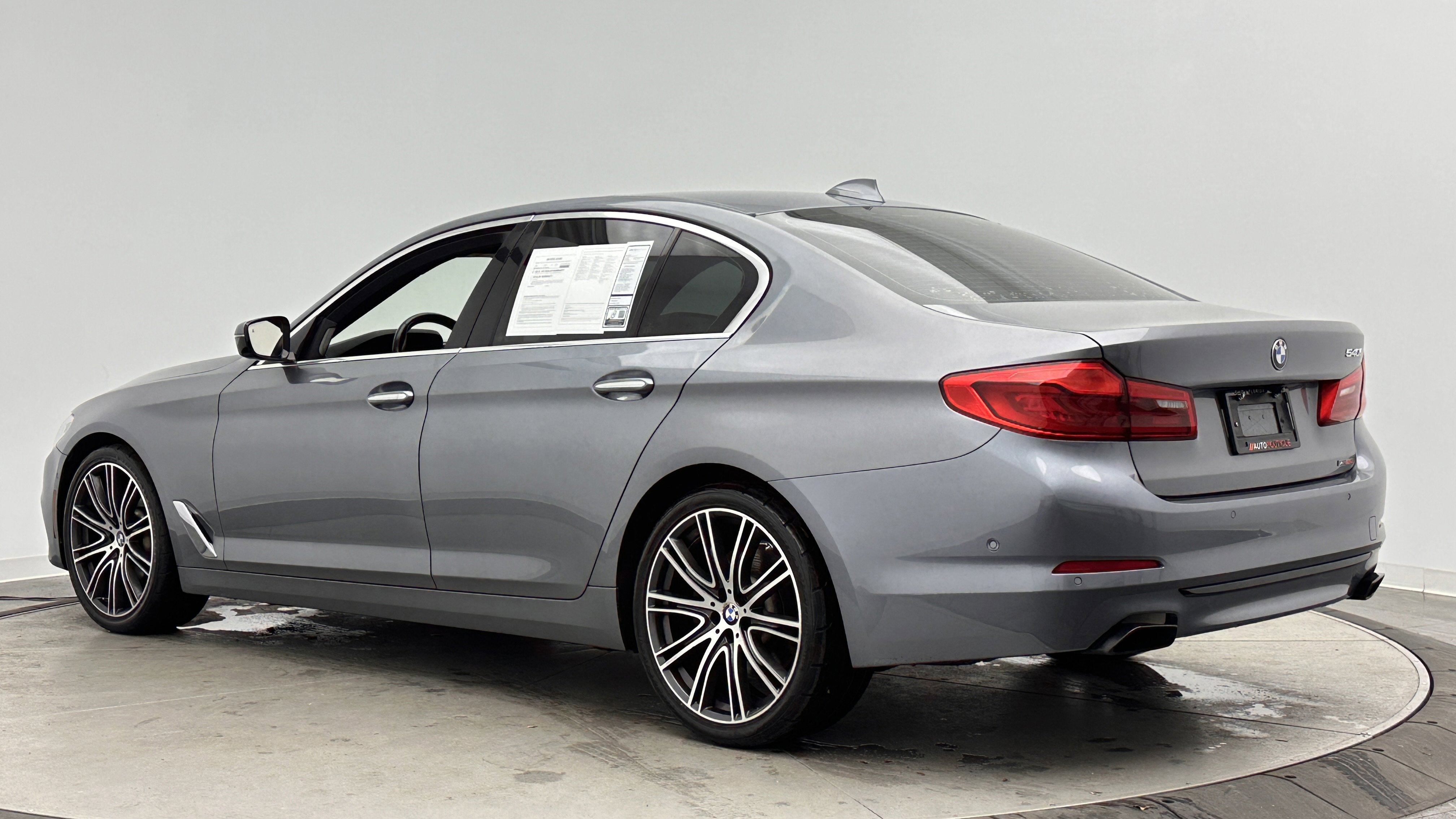 Used 2017 BMW 540i image 7