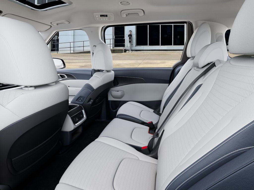 New 2026 Kia Carnival SX Prestige image 18