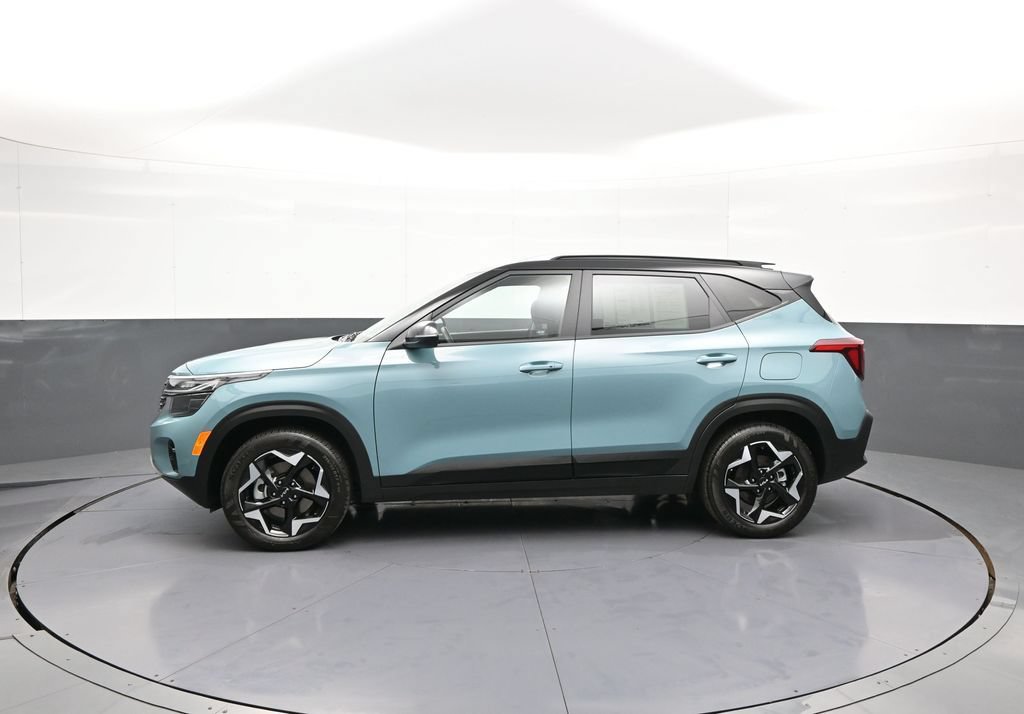 Certified 2025 Kia Seltos S AWD/4WD image 9