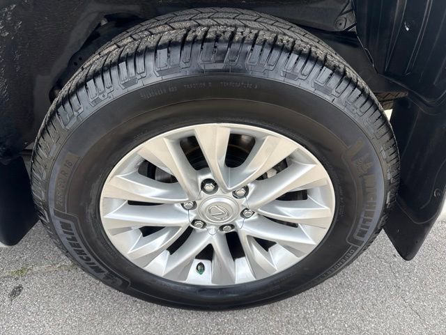 Used 2018 Lexus GX 460 Premium w/ Premium Package AWD/4WD image 12