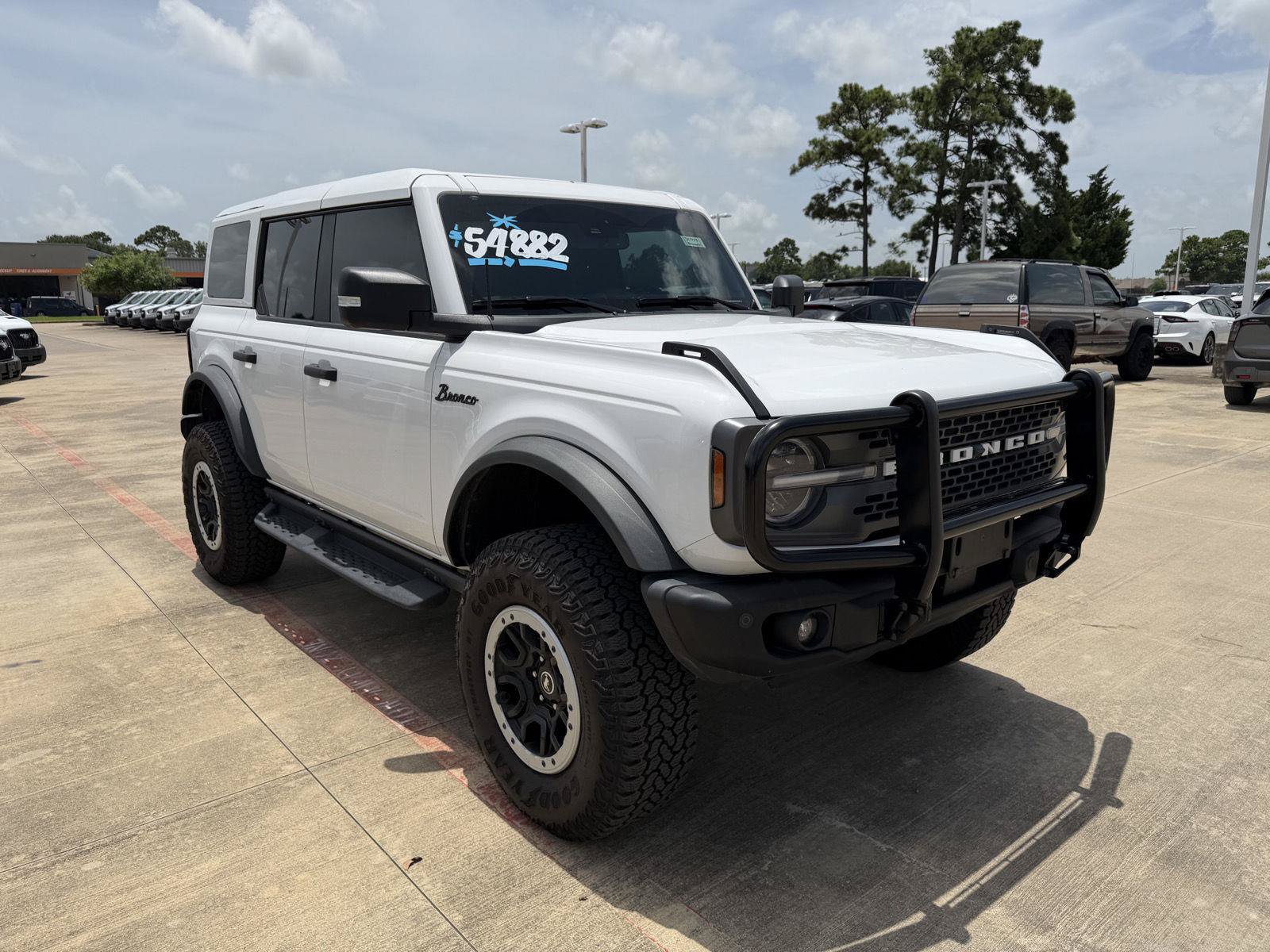 Certified 2025 Ford Bronco Badlands AWD/4WD image 2