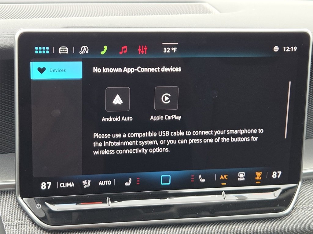 New 2026 Volkswagen Tiguan S image 9