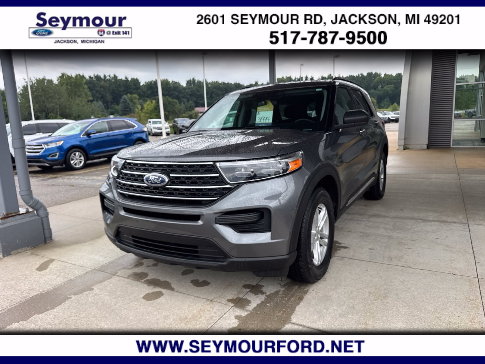 Certified 2024 Ford Explorer XLT w/ Class IV Trailer Tow Package