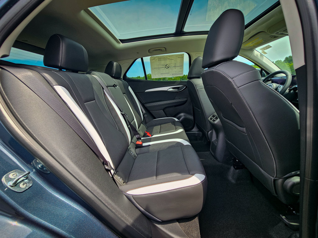 New 2026 Buick Envision Sport Touring AWD/4WD image 37