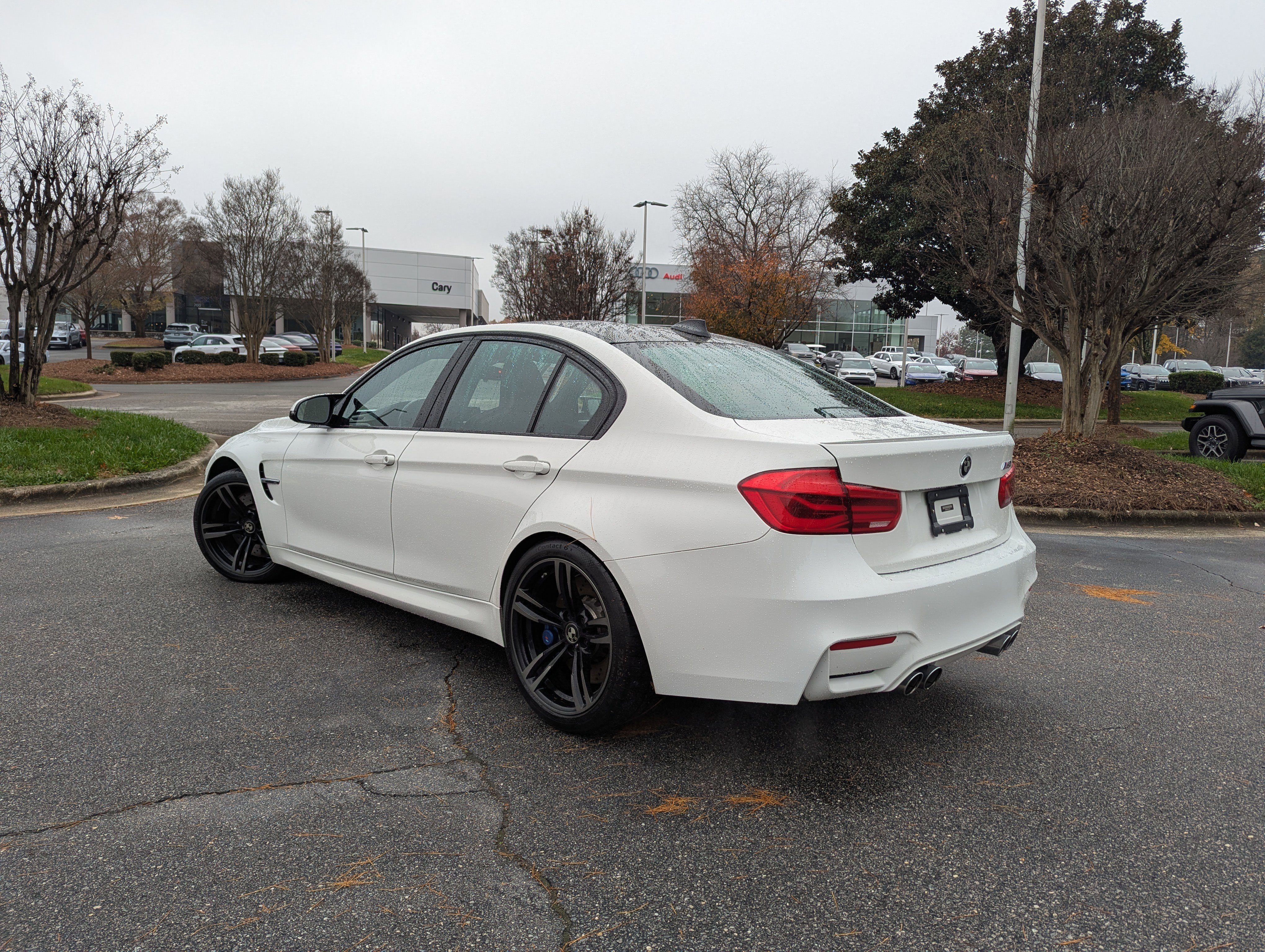 Used 2018 BMW M3 image 7
