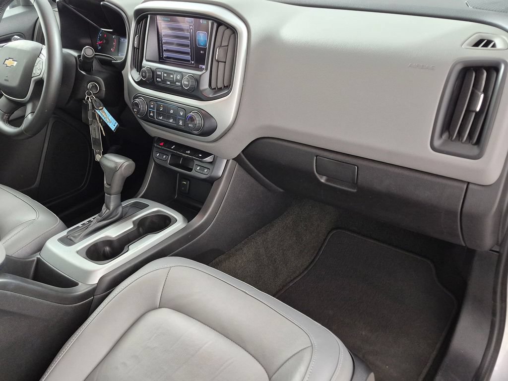 Used 2015 Chevrolet Colorado LT w/ Luxury Package RWD image 28