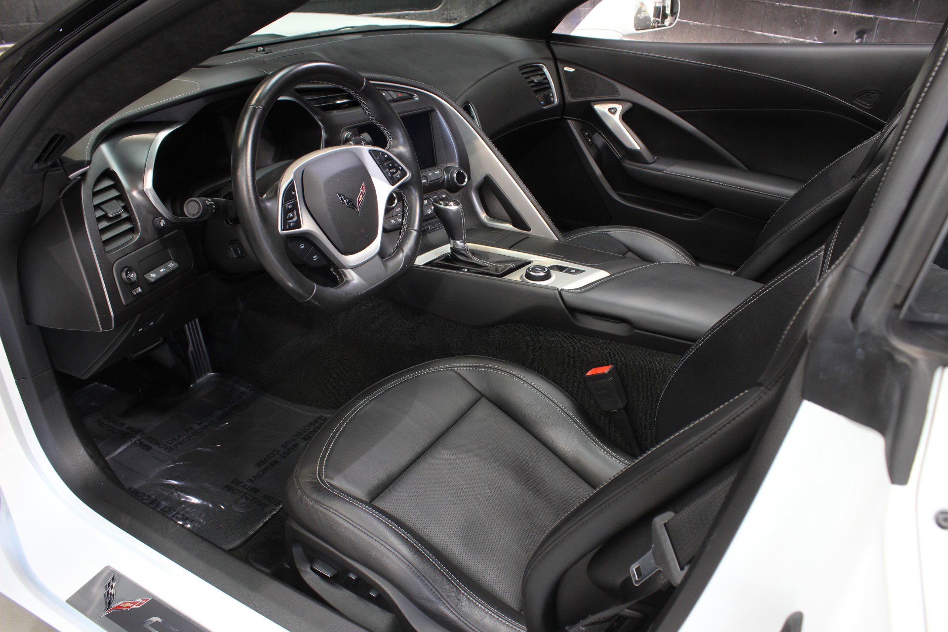 Used 2019 Chevrolet Corvette Stingray Coupe image 34