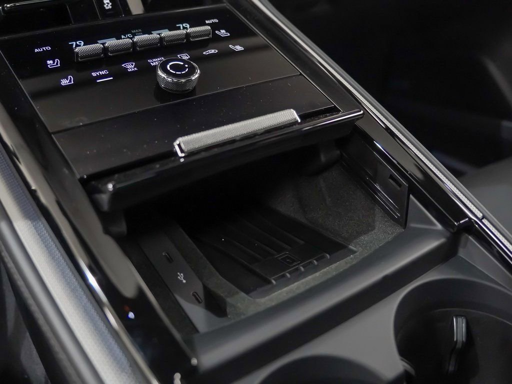 New 2026 Porsche Panamera 4 image 34