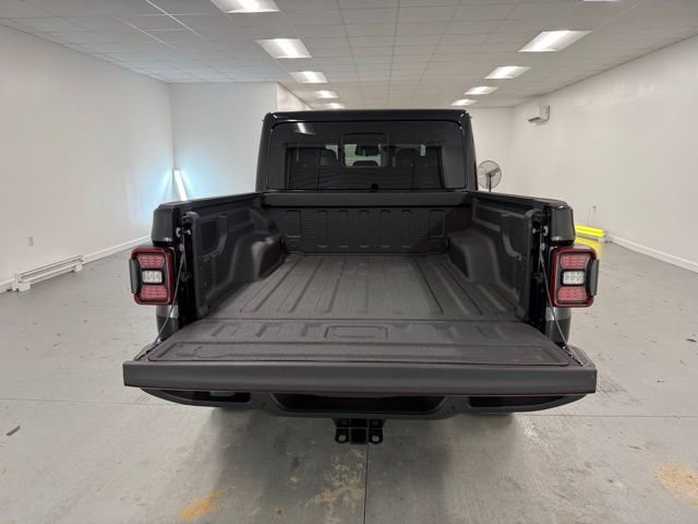 New 2026 Jeep Gladiator Sport image 8
