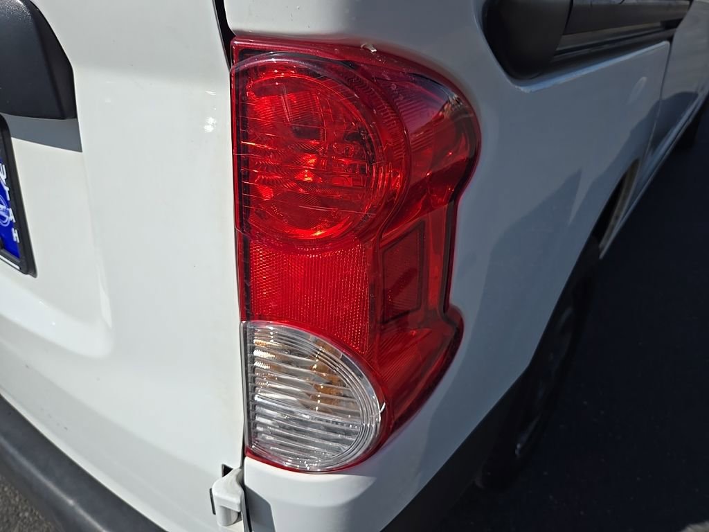 Used 2021 Nissan NV200 S w/ Back Door Glass Package image 33