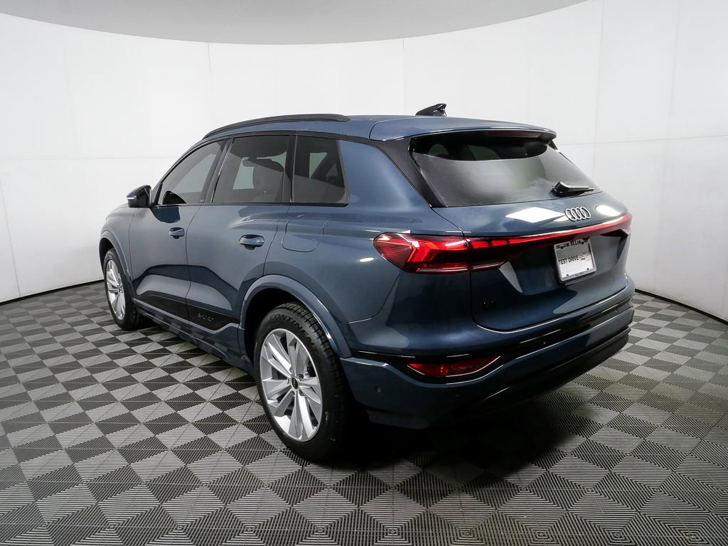 Certified 2025 Audi Q6 e-tron Premium w/ Convenience Package image 27