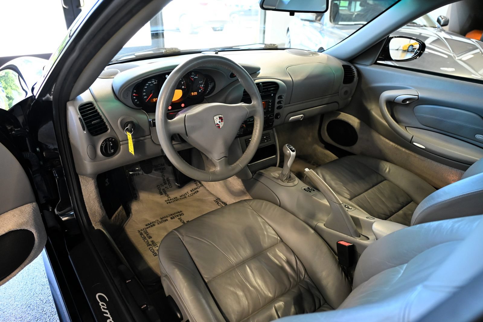 Used 2003 Porsche 911 Carrera RWD image 31