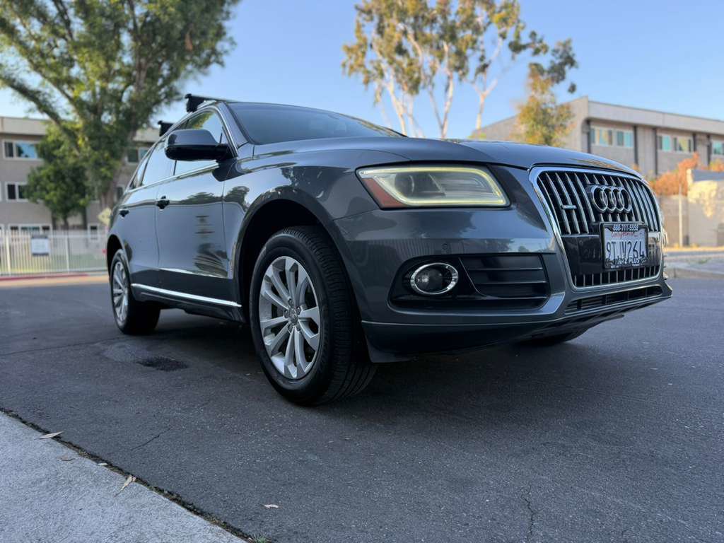 Used 2016 Audi Q5 2.0T Premium Plus w/ Technology Package AWD/4WD image 9