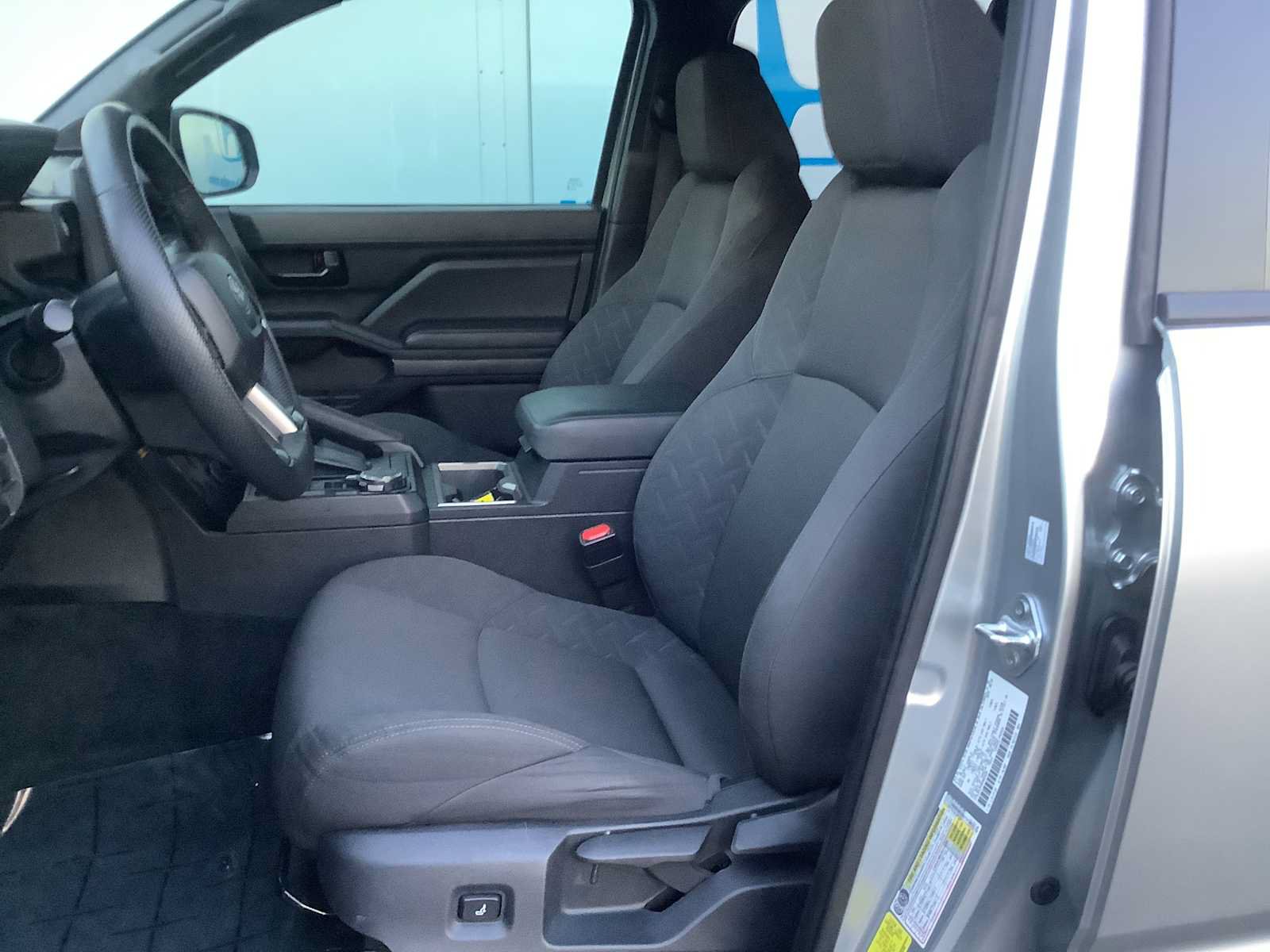 Used 2024 Toyota Tacoma SR5 AWD/4WD image 11
