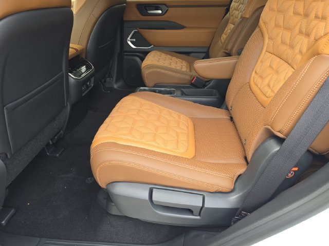 New 2026 Nissan Armada Platinum Reserve AWD/4WD image 17