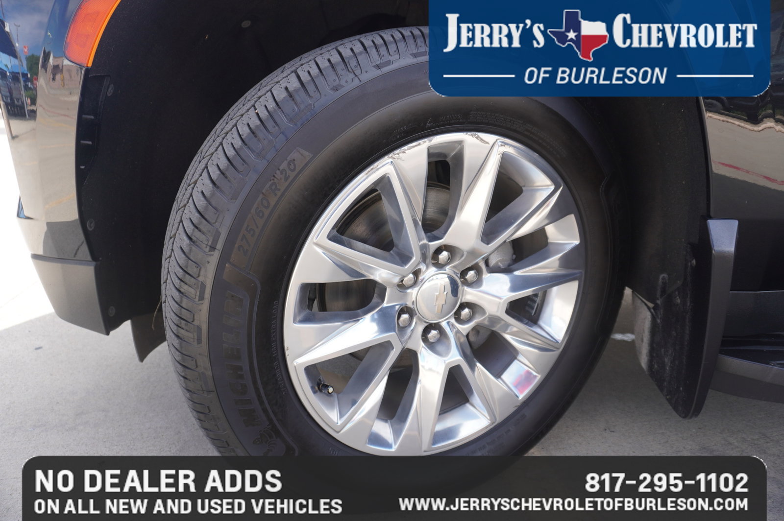 Used 2023 Chevrolet Tahoe Premier AWD/4WD image 16