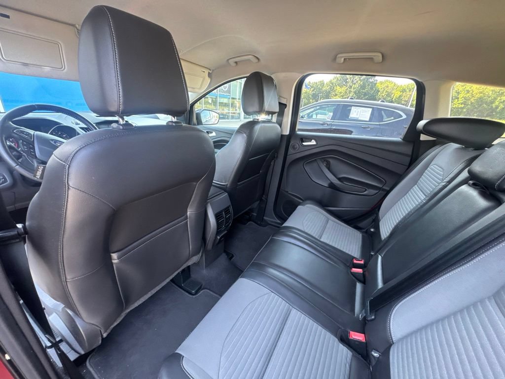 Used 2017 Ford Escape Titanium AWD/4WD image 11