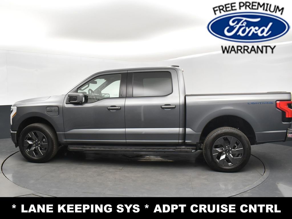 Used 2023 Ford F150 Lightning Lariat w/ Max Trailer Tow Package image 6